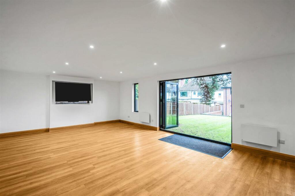 Additional image 39 of Monmouth Drive, Sutton Coldfield, Birmingham