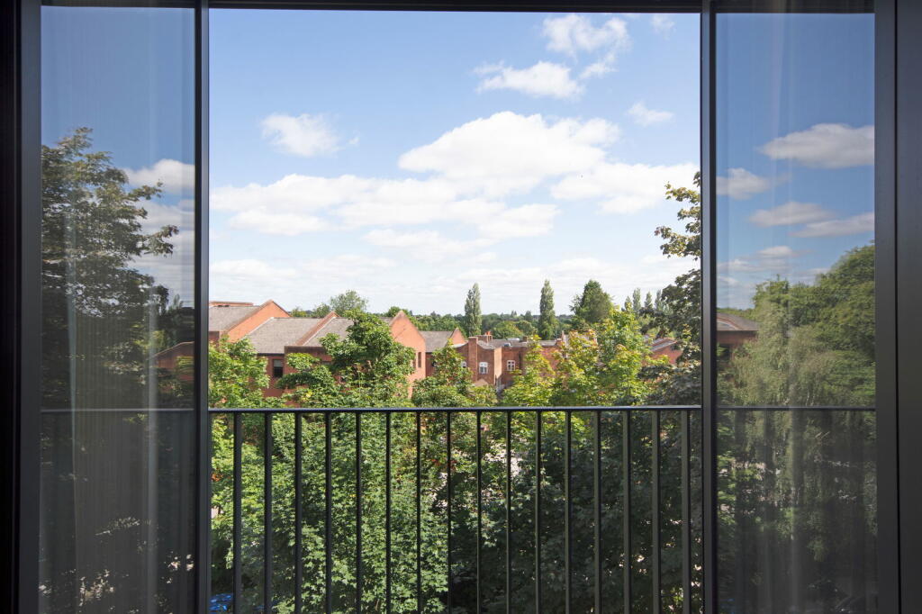 Additional image 5 of King Edwards Square, Sutton Coldfield, B73 6AQ