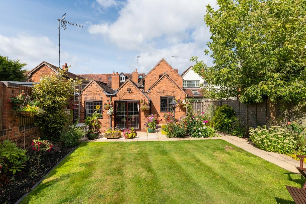 Additional image 36 of High Street, Henley-in-Arden, Warwickshire, B95