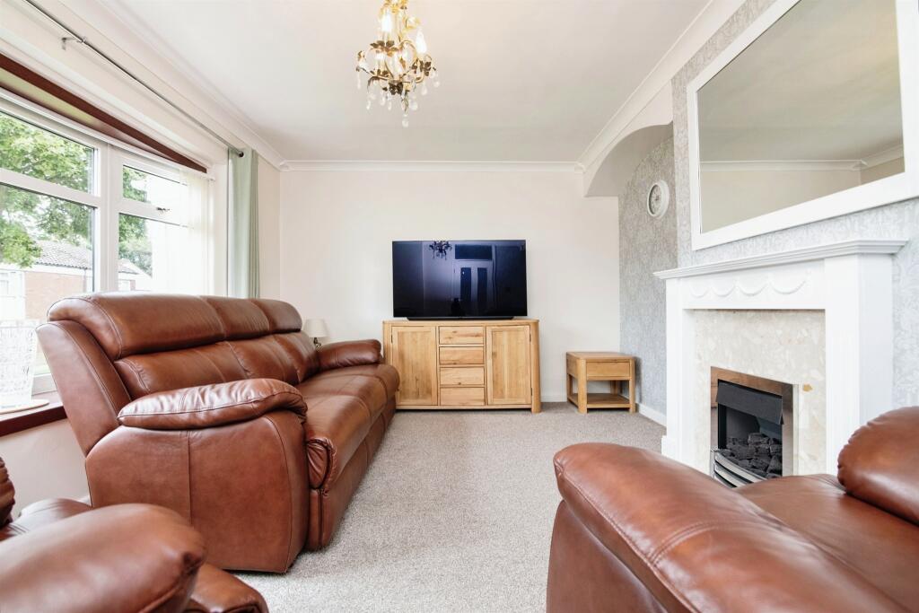 Additional image 8 of Farhill Close, West Bromwich