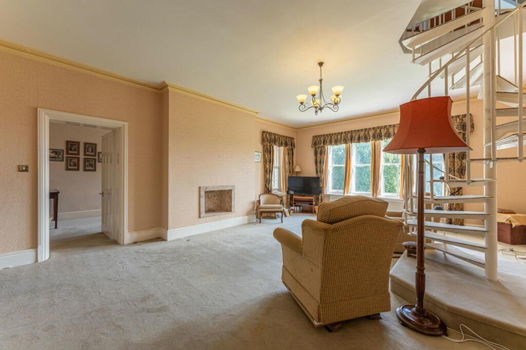 Additional image 10 of Apartment 3, Grafton Court, Temple Grafton B49 6NY