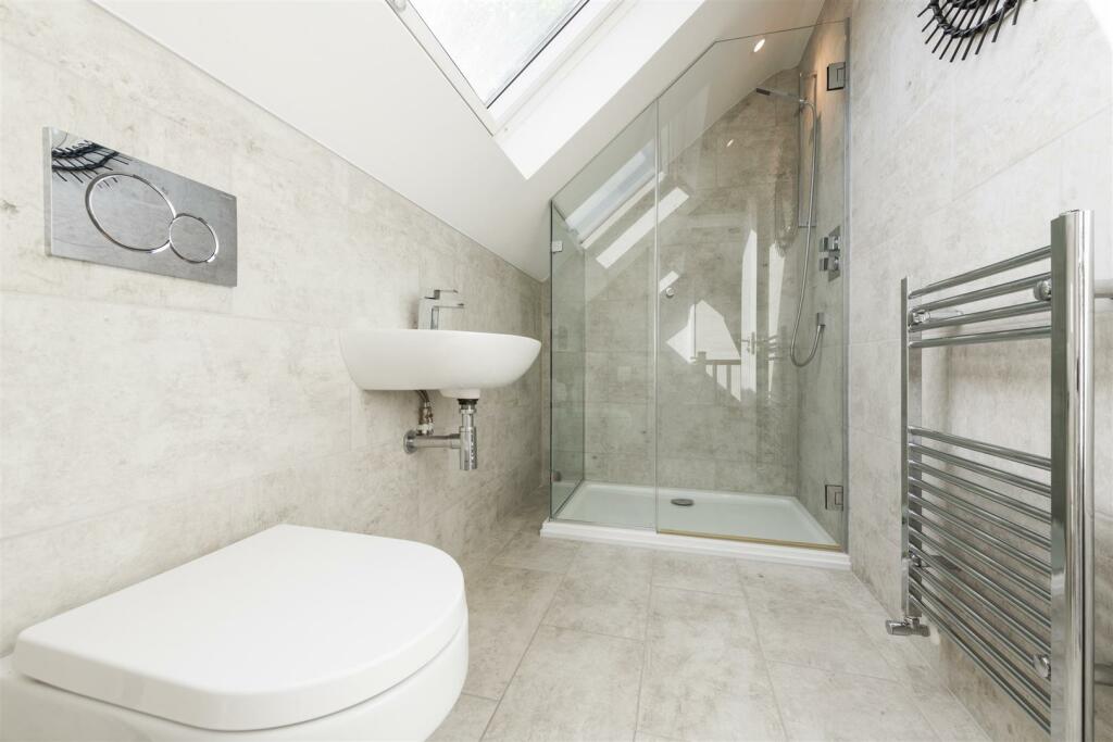 Additional image 17 of St Phillips Grove, Bentley Heath