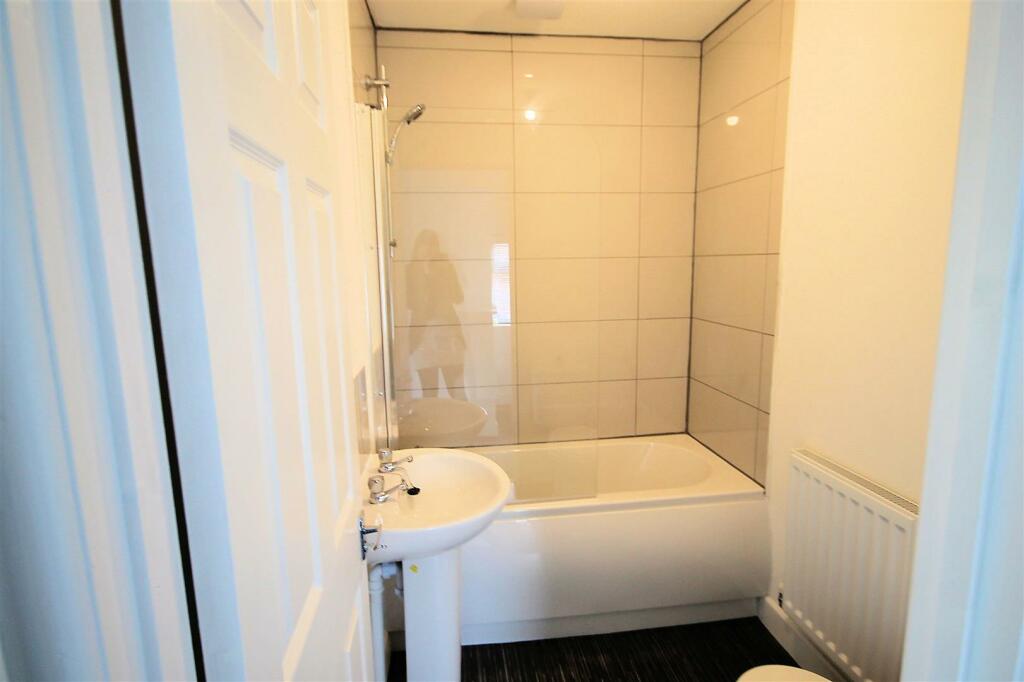 Additional image 5 of Overwoods Road, Hockley, Tamworth, B77 5LZ