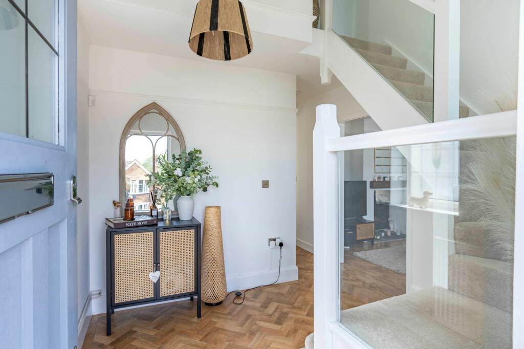 Additional image 10 of Reservoir Road, Cofton Hackett, B45 8PN