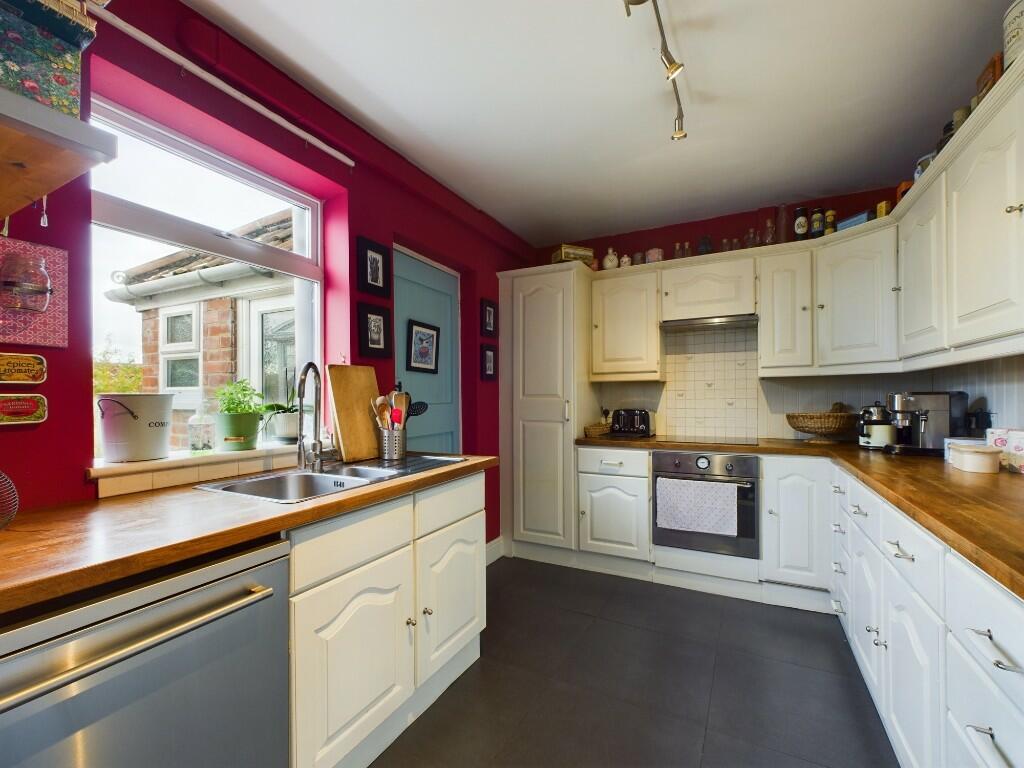 Additional image 10 of Sunny Hill, Bruton, Somerset, BA10 0NN