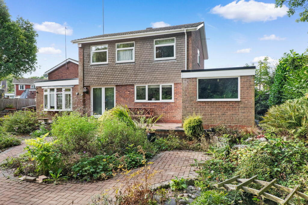 Additional image 17 of Charlecote Close, Redditch, B98 0TQ