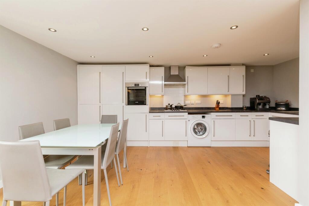 Additional image 4 of Kensington Place, Bath