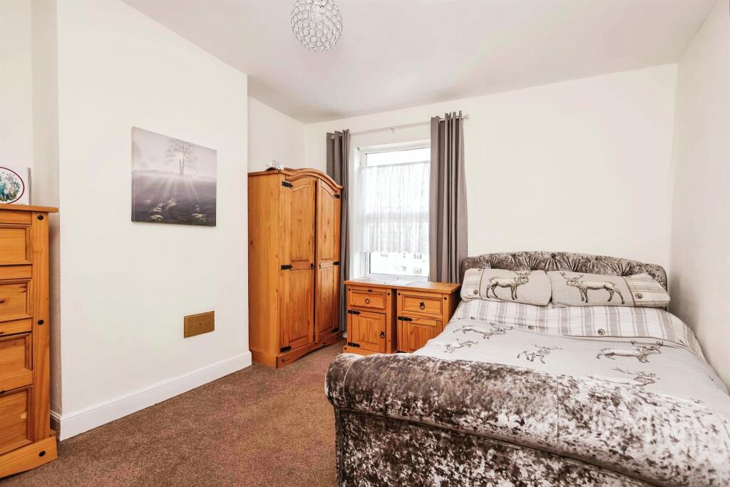 Additional image 33 of New England, Halesowen