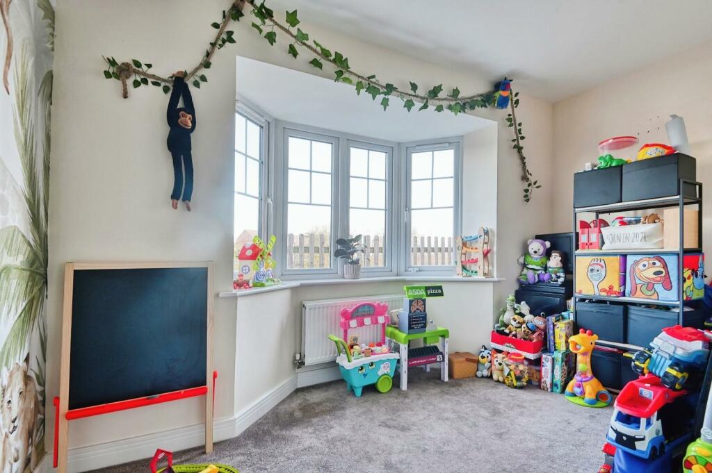 Additional image 13 of Yarrow Close, Tamworth