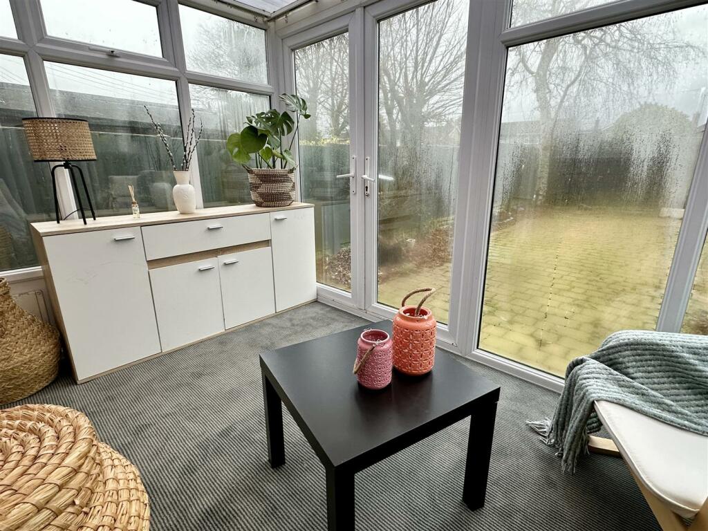 Additional image 10 of Willow Close, Alcester