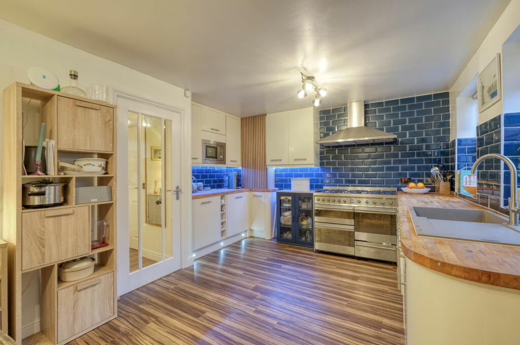 Additional image 11 of Ragley Crescent, Bromsgrove, B60 2BD