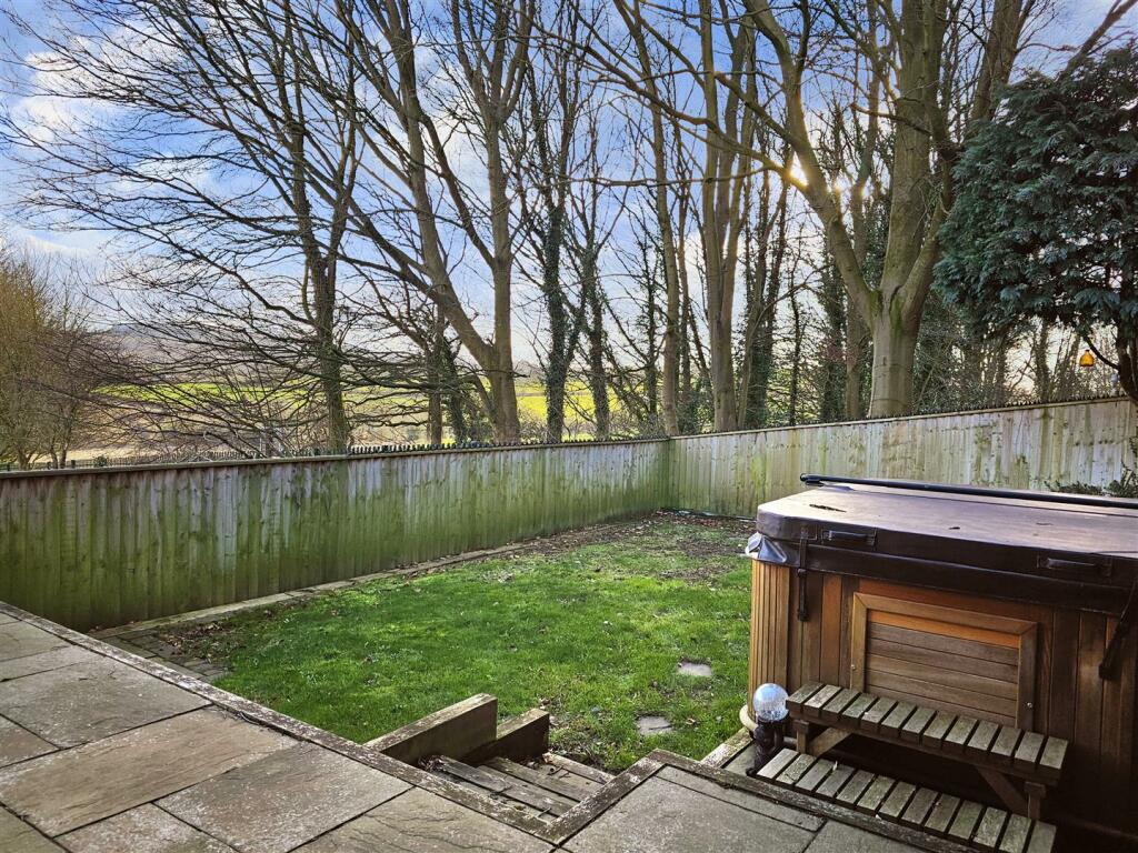 Additional image 19 of Willetts Drive, Halesowen, West Midlands