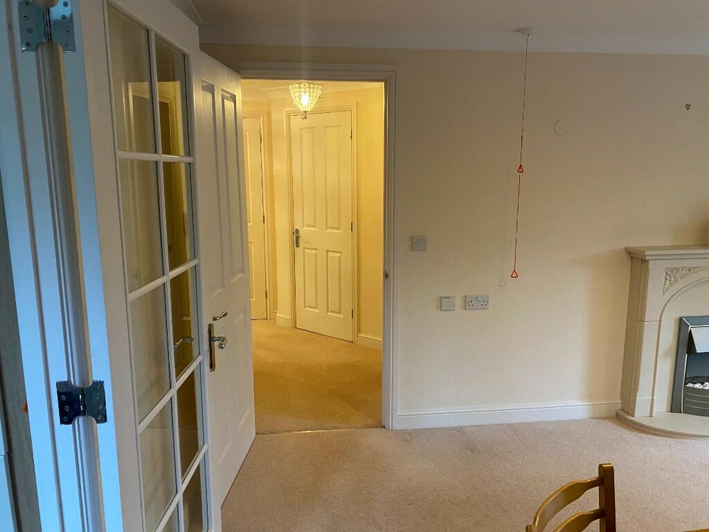 Additional image 6 of 16 Grange Court, 298 Warwick Road, Solihull, B92 7GL
