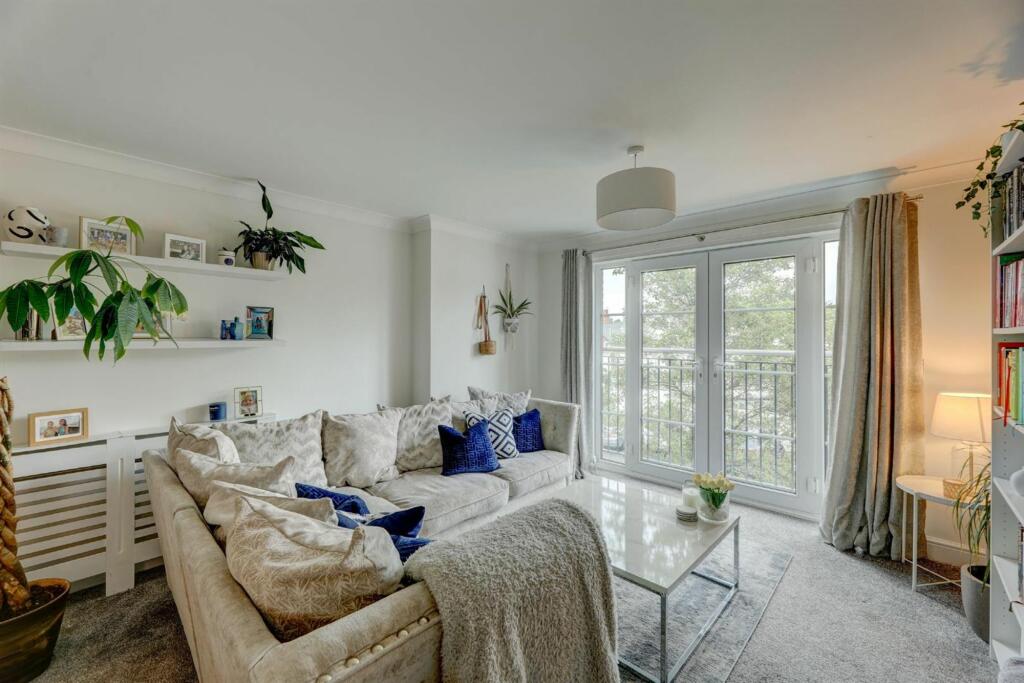 Additional image 13 of Poplar Road, Dorridge, B93