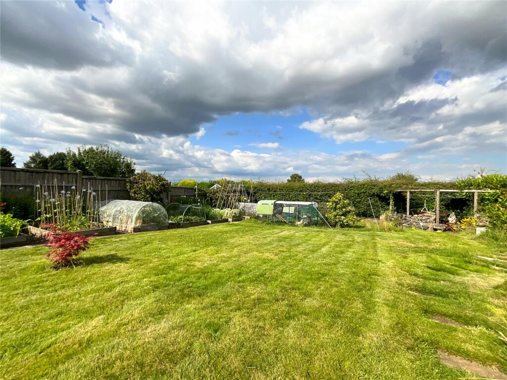 Additional image 19 of Curlew Close, Warton, Tamworth, Warwickshire, B79