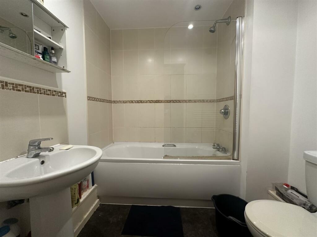 Additional image 11 of Holly Lane, Smethwick