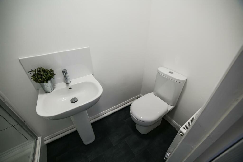 Additional image 7 of Two Gates, Halesowen