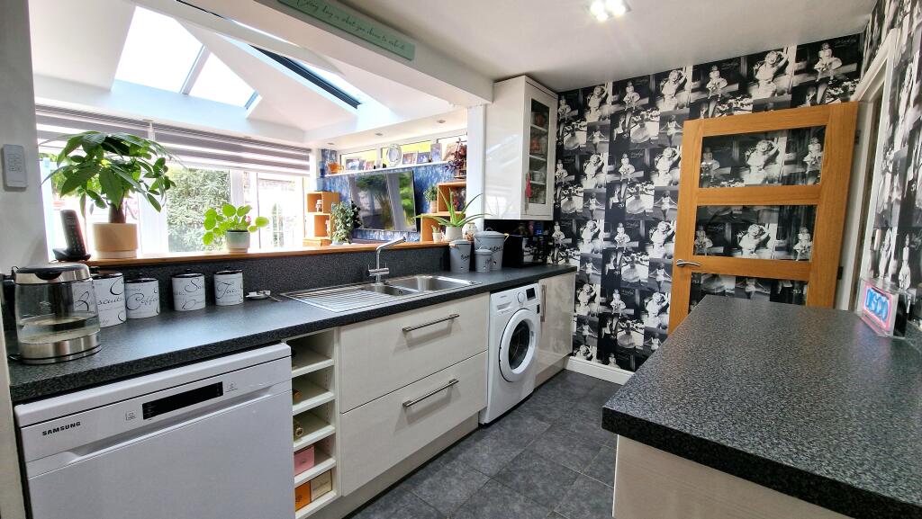 Additional image 19 of Foredrove Lane, Solihull, B92