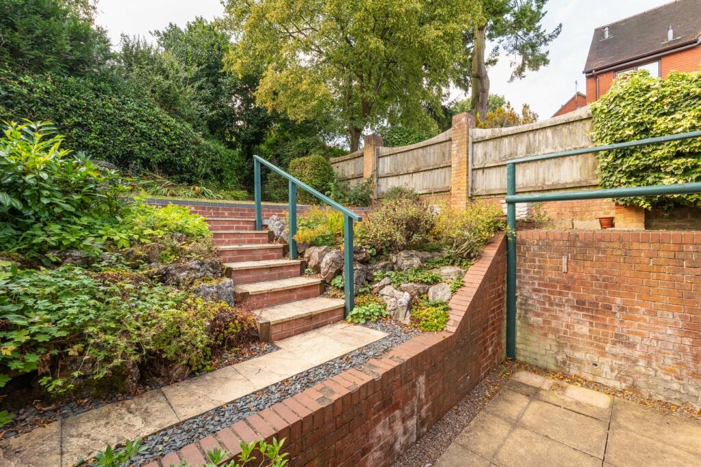 Additional image 22 of The Yew Trees, Henley-in-Arden, Warwickshire, B95