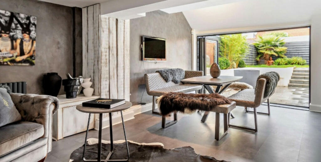 Additional image 6 of High Street, Henley-In-Arden, Warwickshire B95 5AG