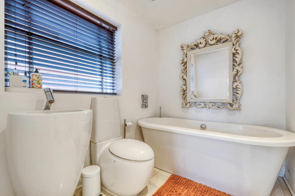 Additional image 13 of Hill Rise View, Lickey End, Bromsgrove, B60 1GA