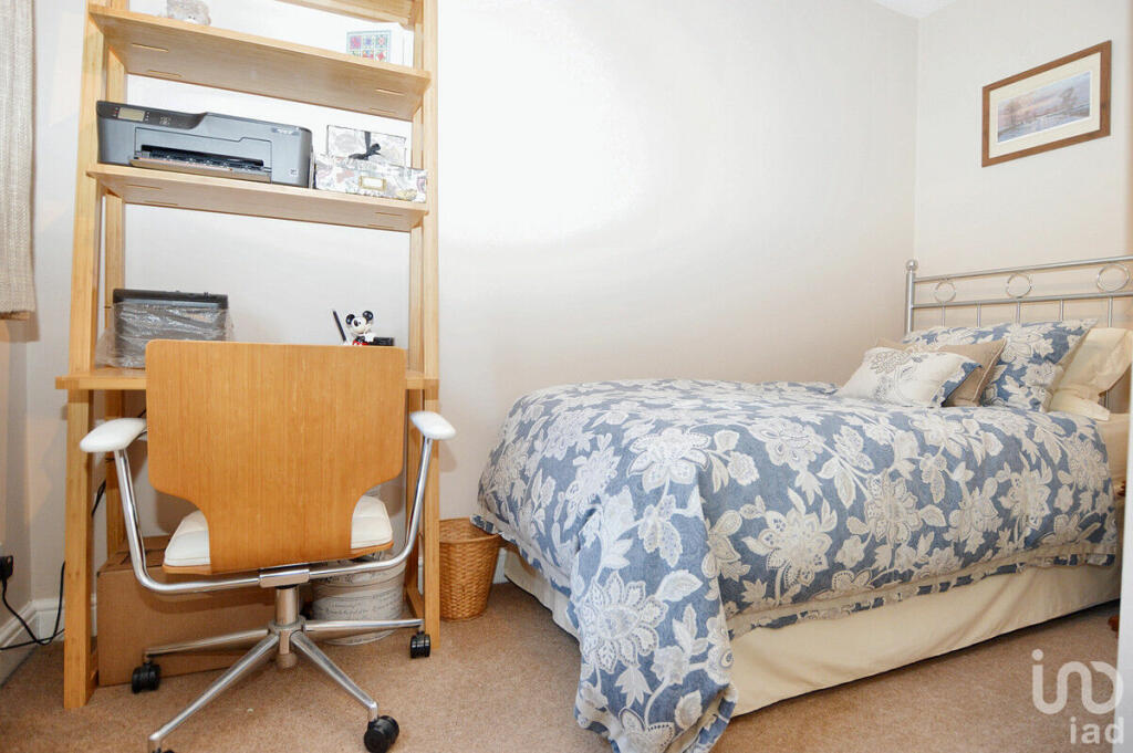 Additional image 24 of Bishops Walk, Cradley Heath, B64