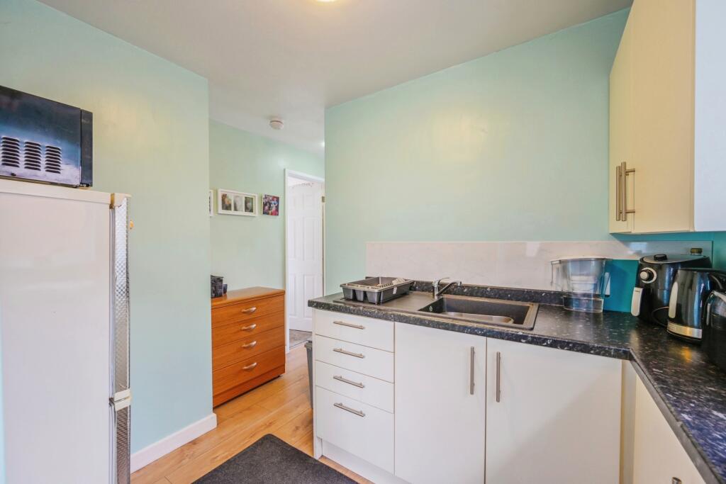 Additional image 13 of Hawfinch, TAMWORTH, Staffordshire, B77