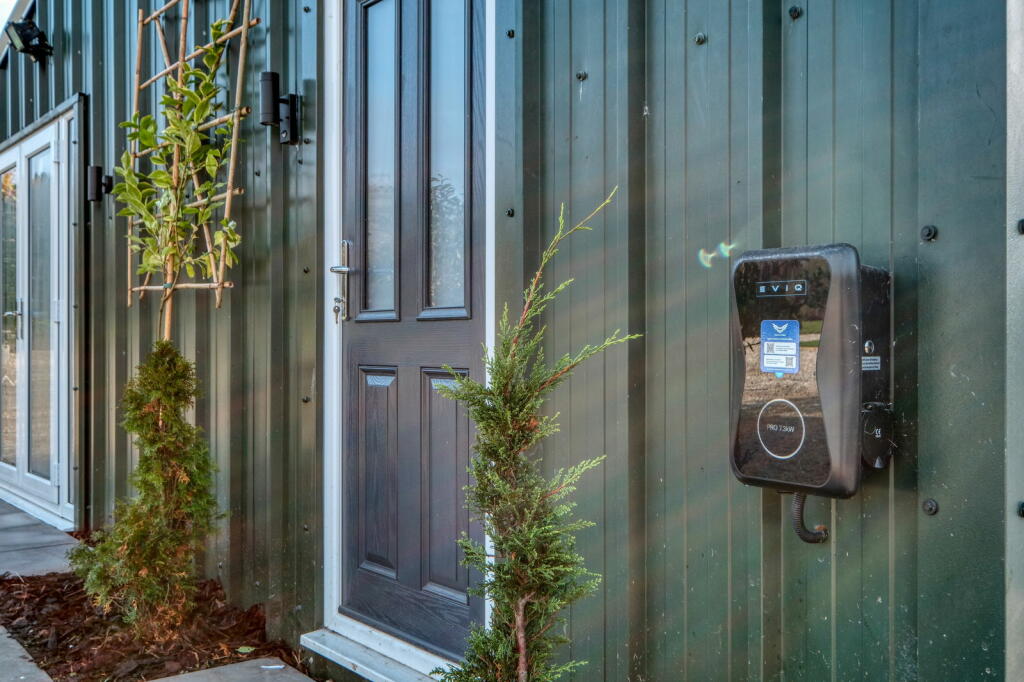 Additional image 18 of Droitwich Road, Feckenham, Redditch B96 6RU