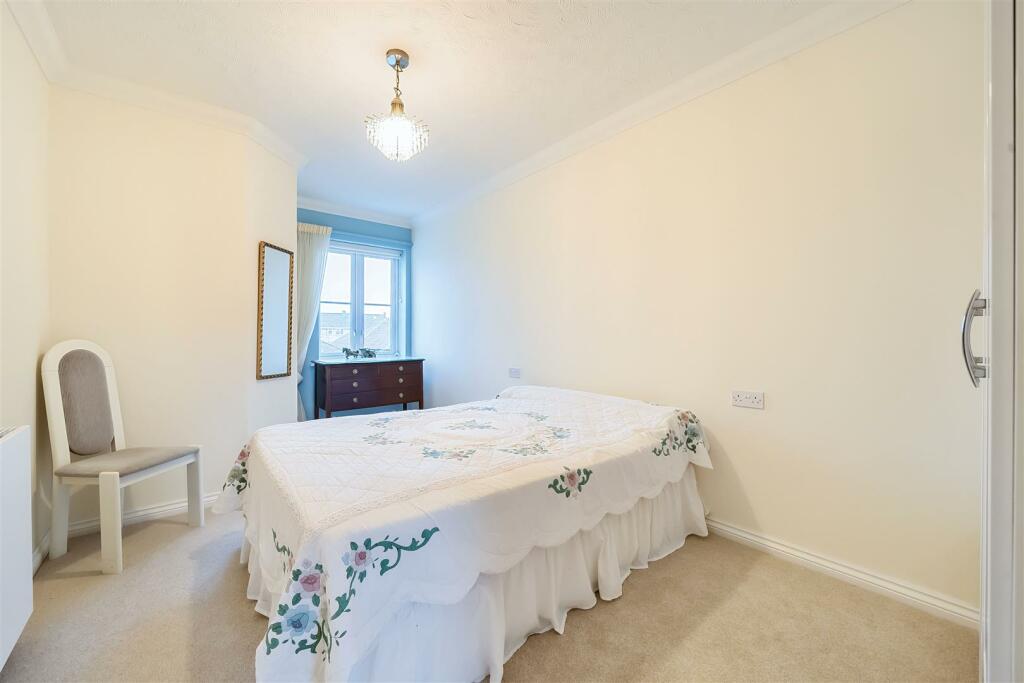 Additional image 5 of Woolmans Lodge, Shirley, Solihull