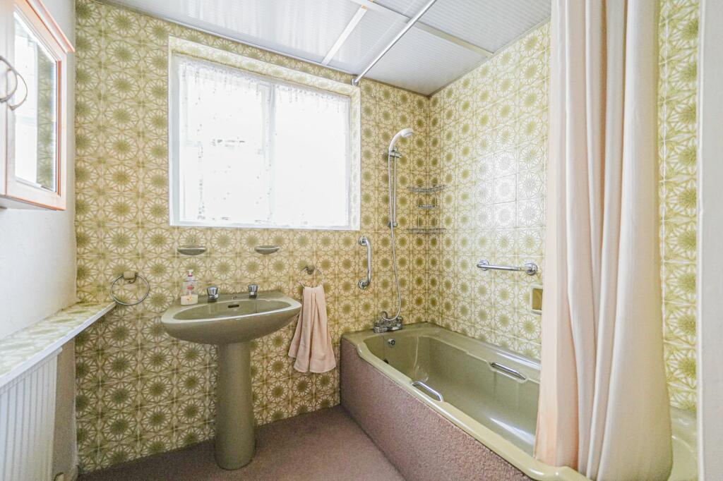 Additional image 19 of Wychwood Avenue, Knowle, B93