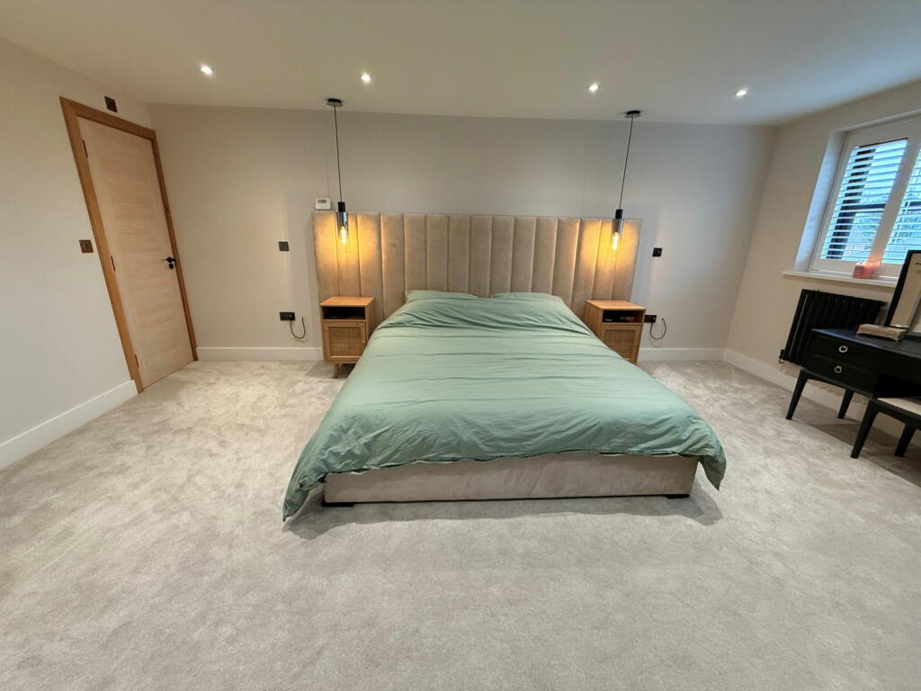 Additional image 21 of Shutt Lane, Earlswood