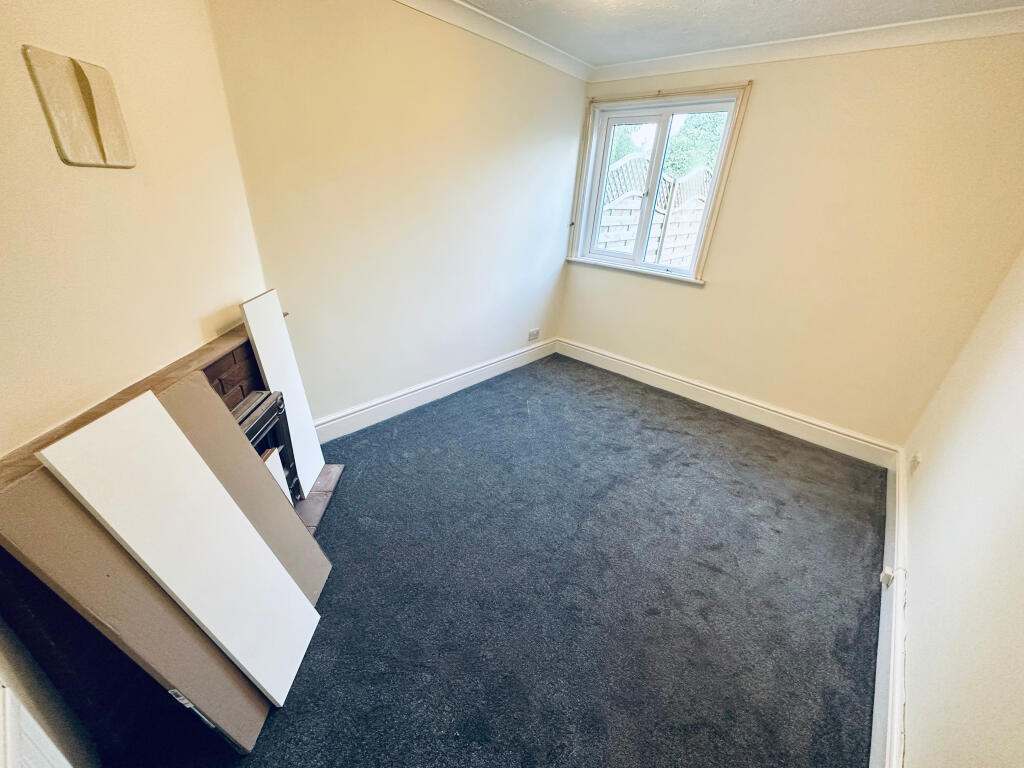 Additional image 8 of London Road, Canwell