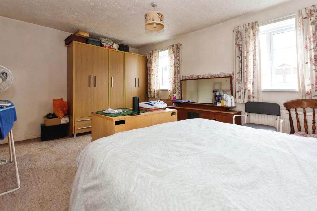 Additional image 10 of Suffolk Close, Oldbury