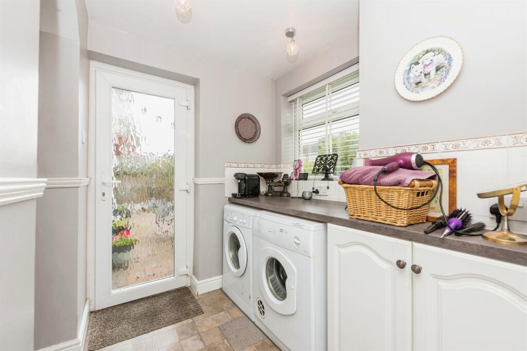 Additional image 4 of Coton Lane, Tamworth