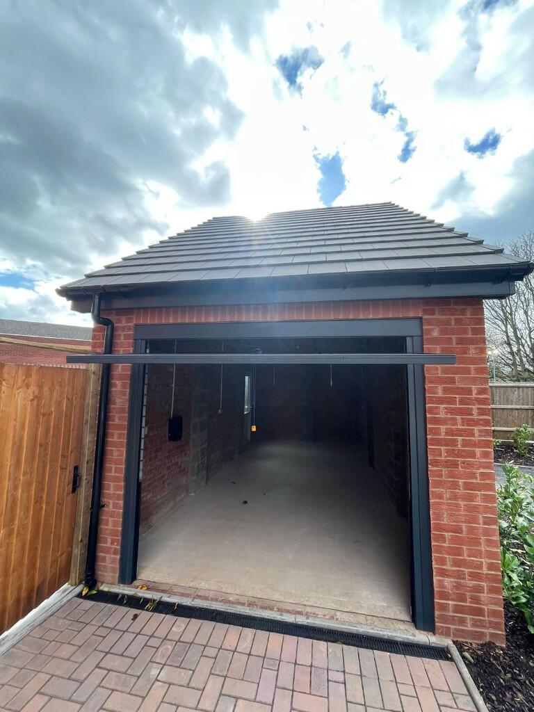 Additional image 26 of The Woodlands, Oldbury, West Midlands, B68