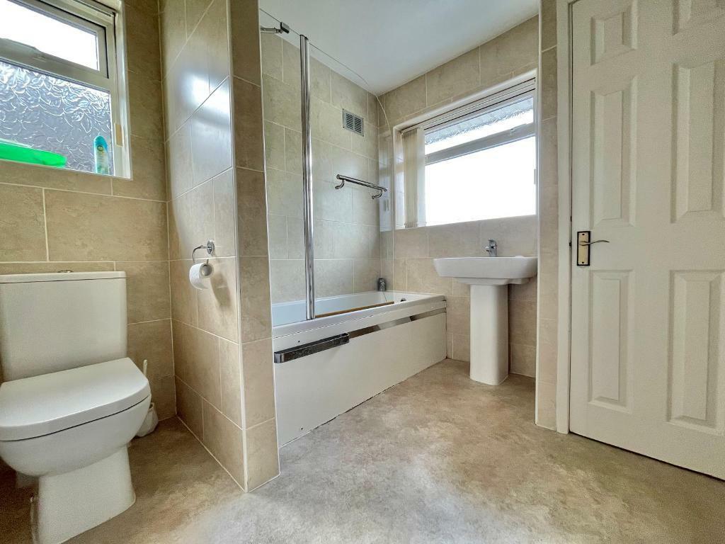 Additional image 9 of Rayford Drive, West Bromwich, B71 3QW