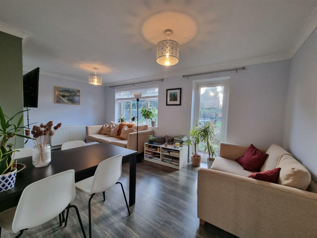 Additional image 12 of Simms Lane, Hollywood