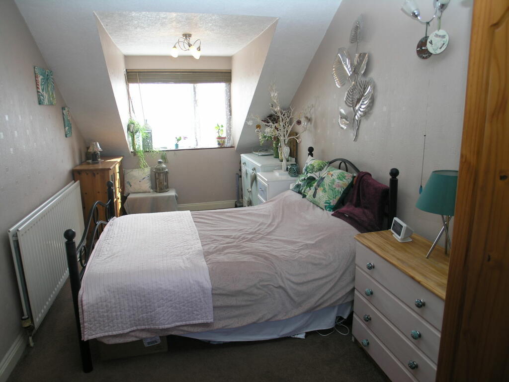 Additional image 9 of CRADLEY HEATH, High Haden Crescent