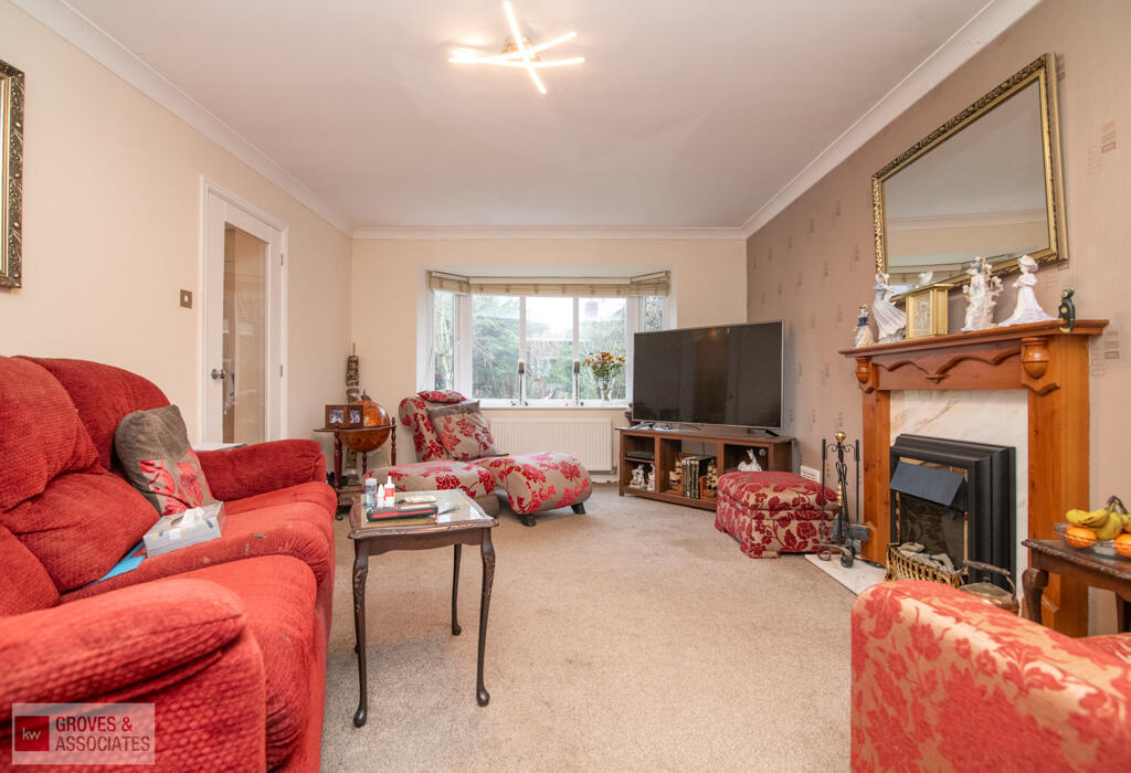 Additional image 7 of Fernwood Close, Redditch, Worcestershire