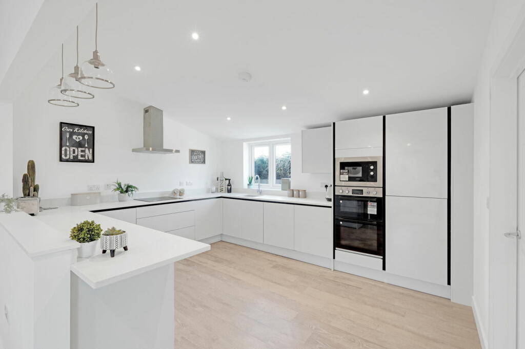 Additional image 5 of Droitwich Road, Feckenham, Redditch B96 6RU