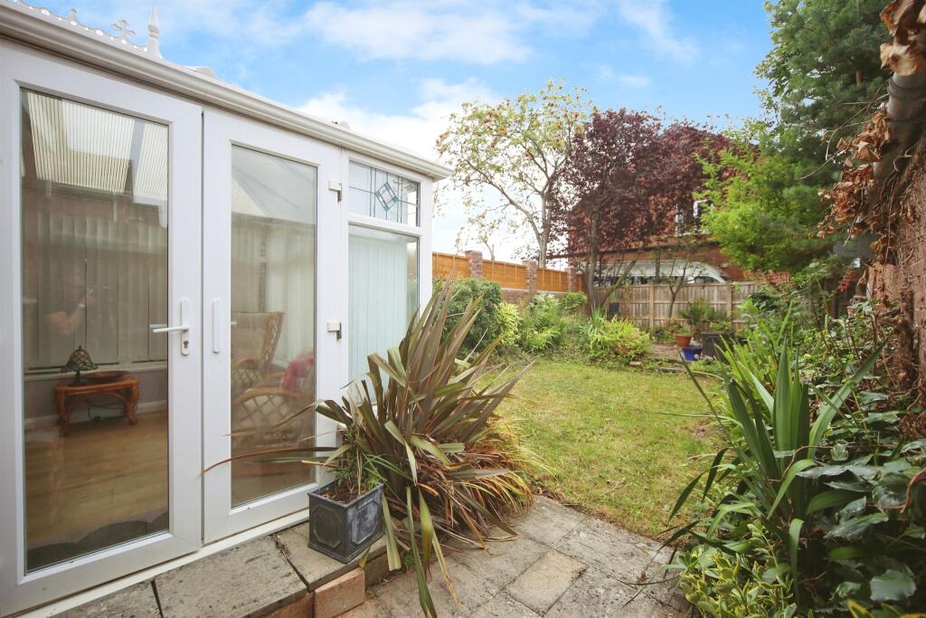 Additional image 11 of Illshaw Close, Redditch