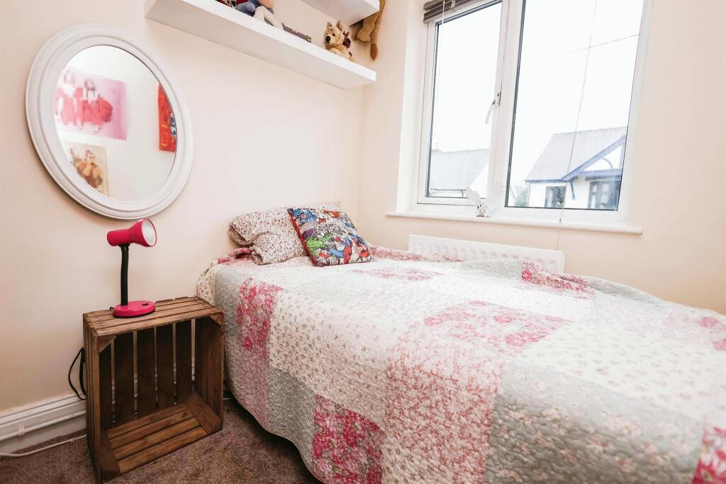 Additional image 8 of Highland Road, Cradley Heath