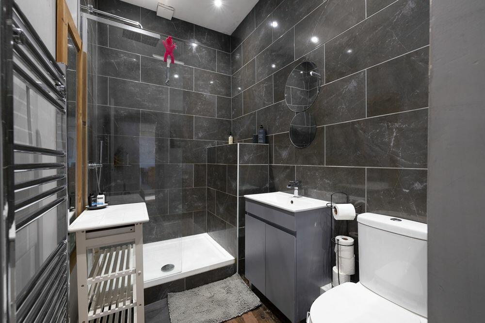 Additional image 11 of Flat 2, 3 Hanover Place, Bath