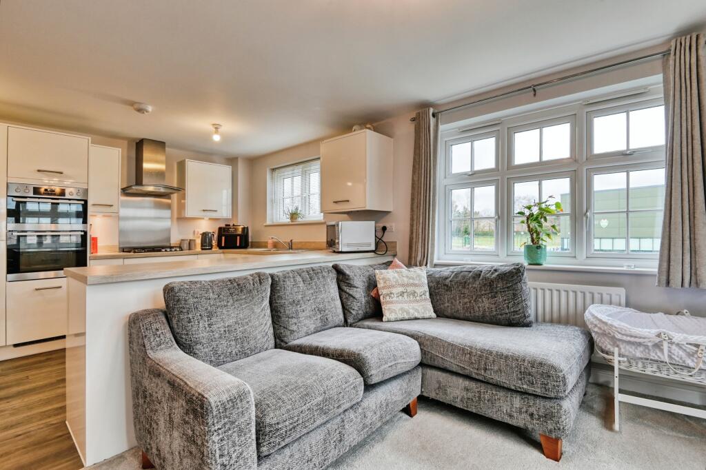 Primary image of Barlaston Way, Tamworth, B77