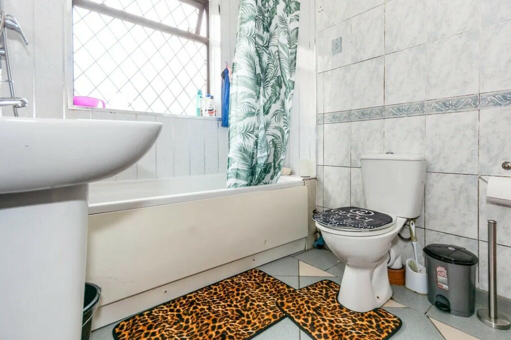 Additional image 9 of Bearwood Road, Birmingham, B66