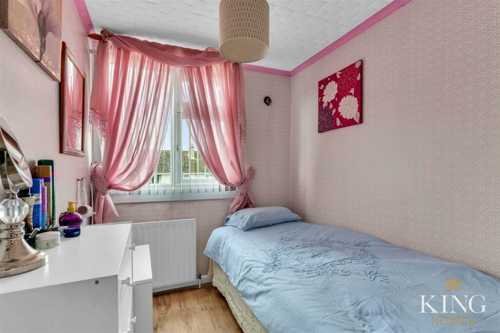 Additional image 12 of St. Martins Avenue, Studley