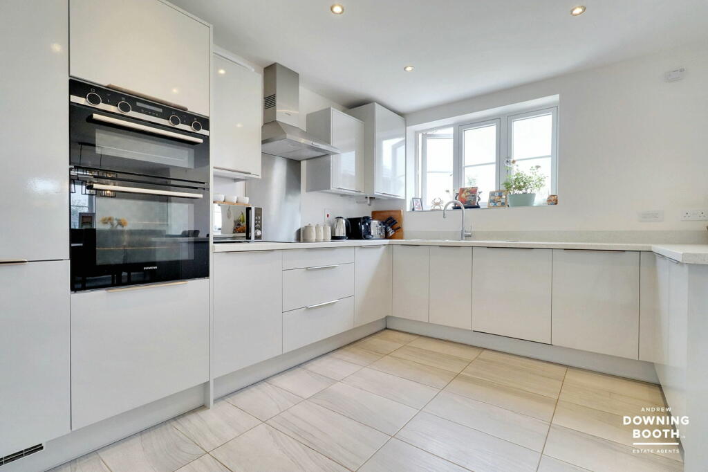 Additional image 9 of Manor Lane, Harlaston