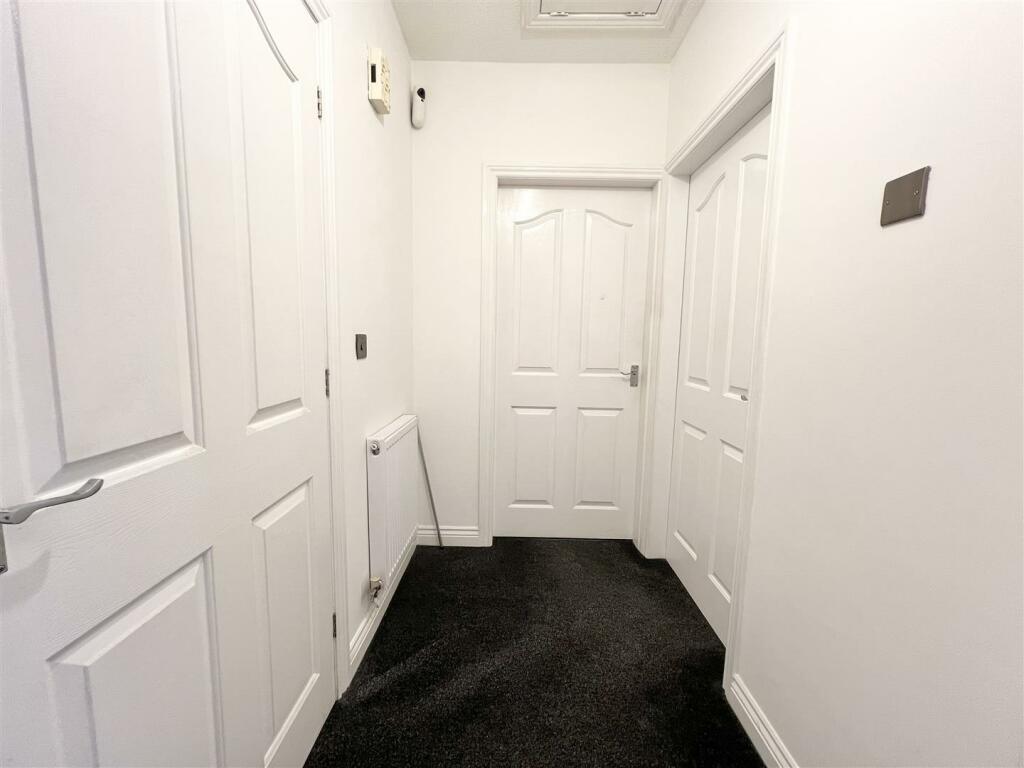 Additional image 10 of Spinners End Drive, Cradley Heath