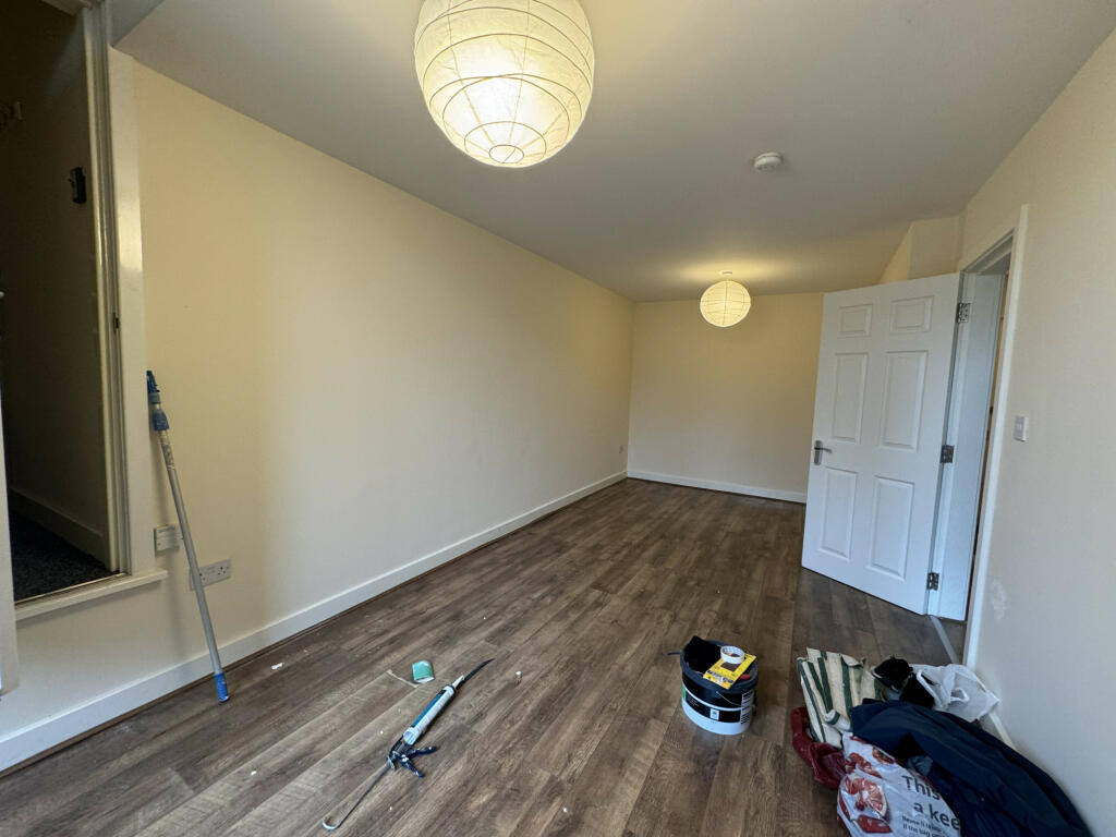 Additional image 3 of Flat 1, High Street, Bromsgrove, Worcestershire, B61