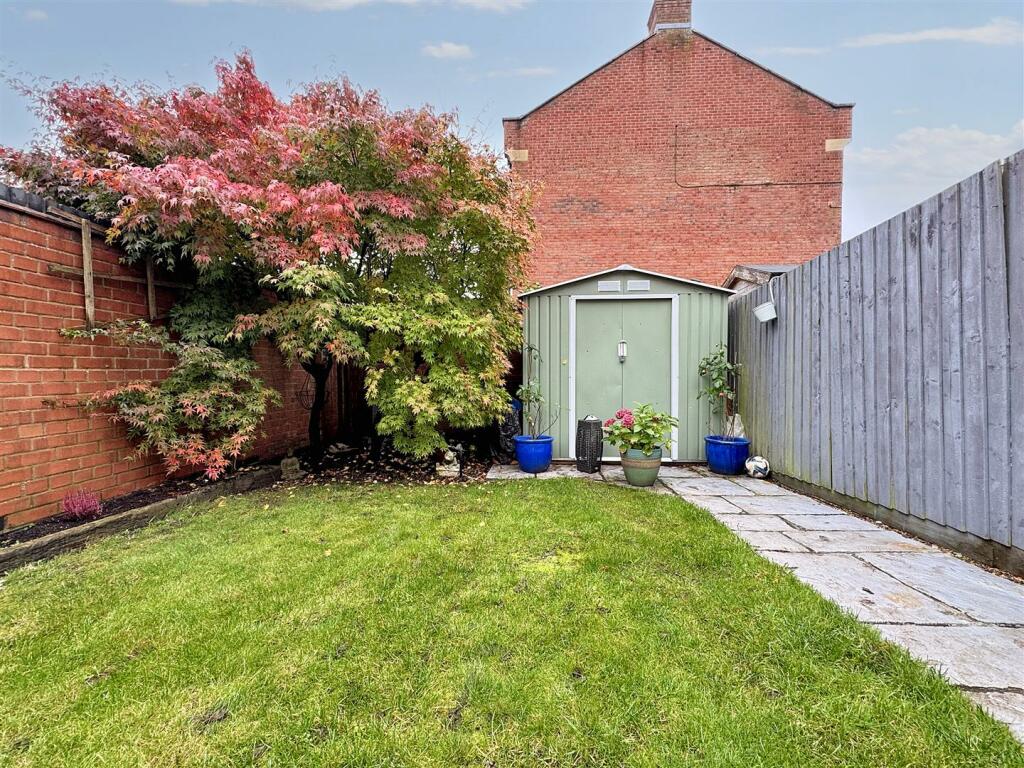 Additional image 33 of Nether Hall Avenue, Great Barr, Birmingham